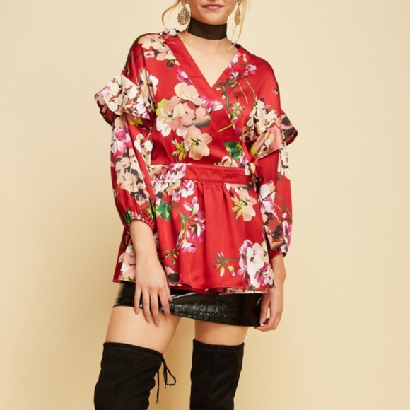 Red Floral print kimono top - Picture 1 of 7